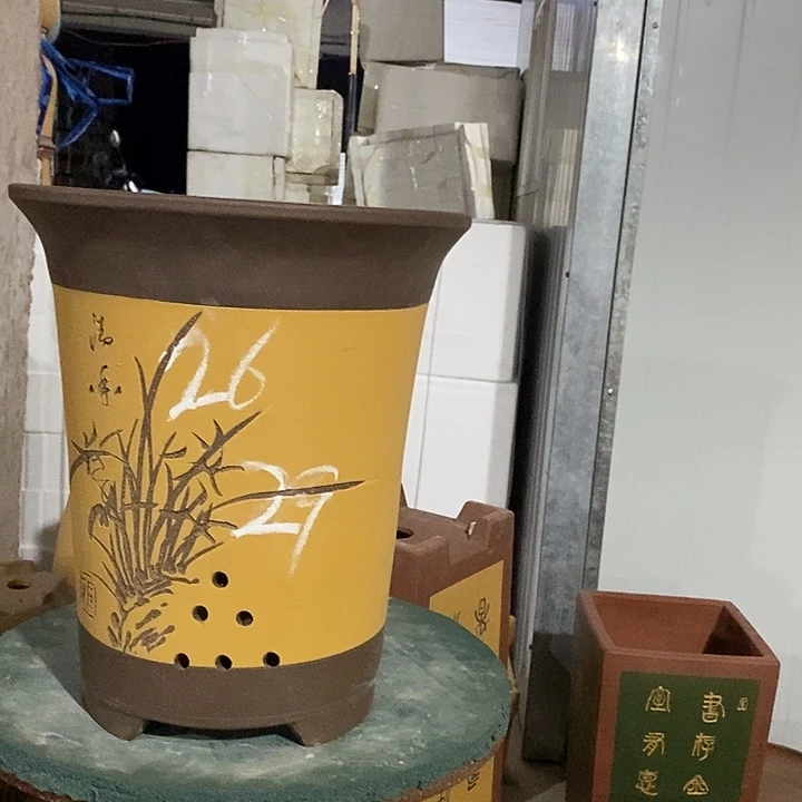 紫砂花盆紫砂花盆