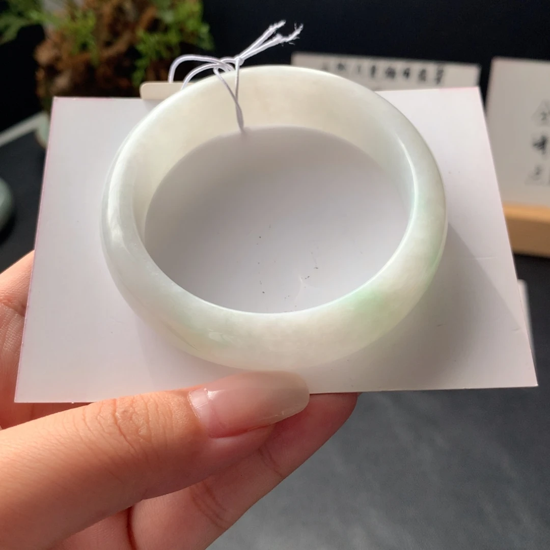 翡翠未镶嵌手镯11号51.6-14.2-8.1