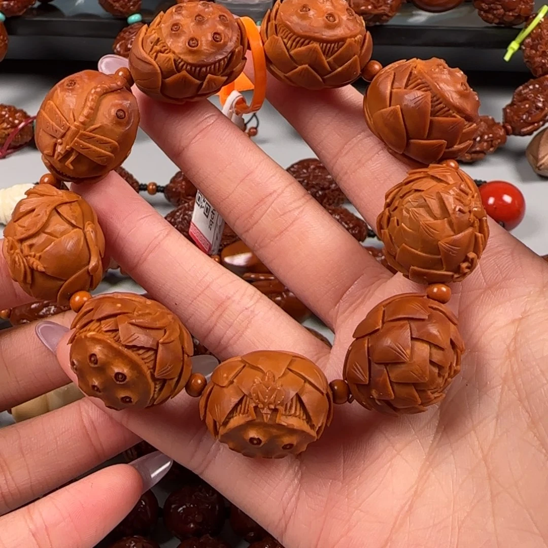 手串橄榄核无*缺水晶核莲花