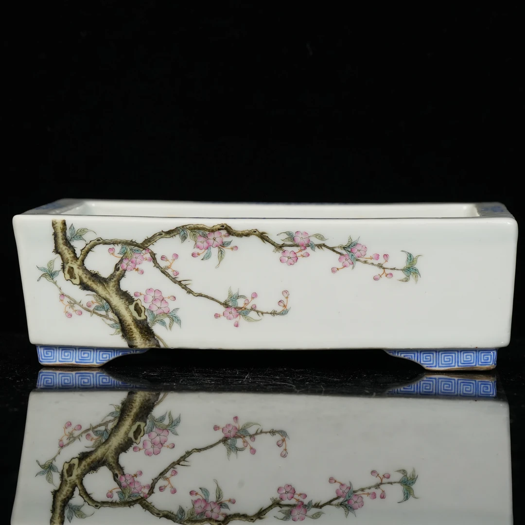 lot16643 7013 民国 粉彩花卉水仙盆 L:20.5 H:6