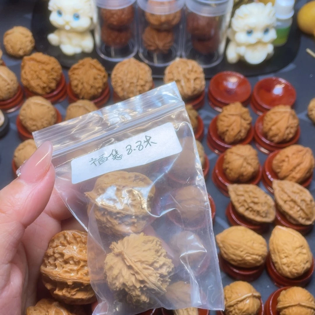 文玩核桃把件大*热