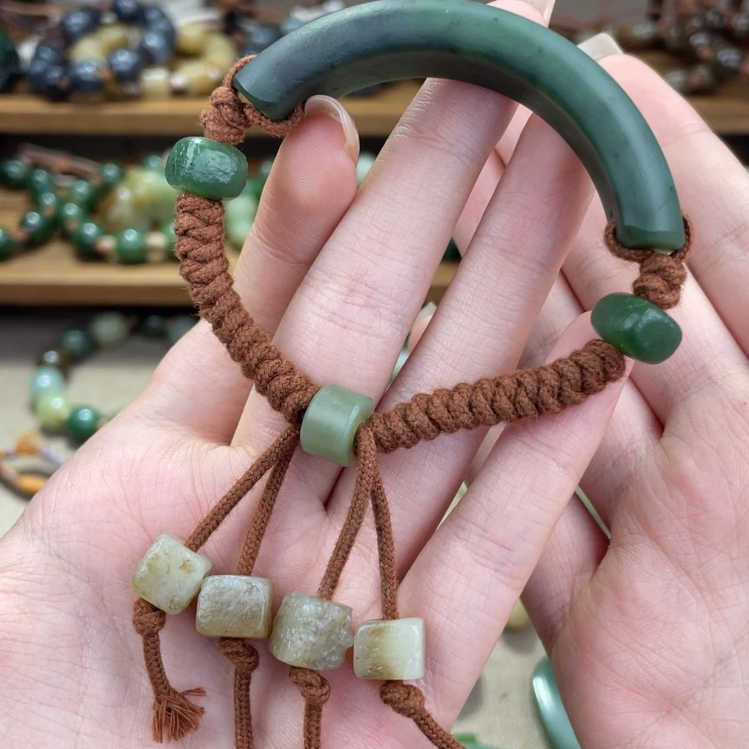 何***仙和田玉未镶嵌手链