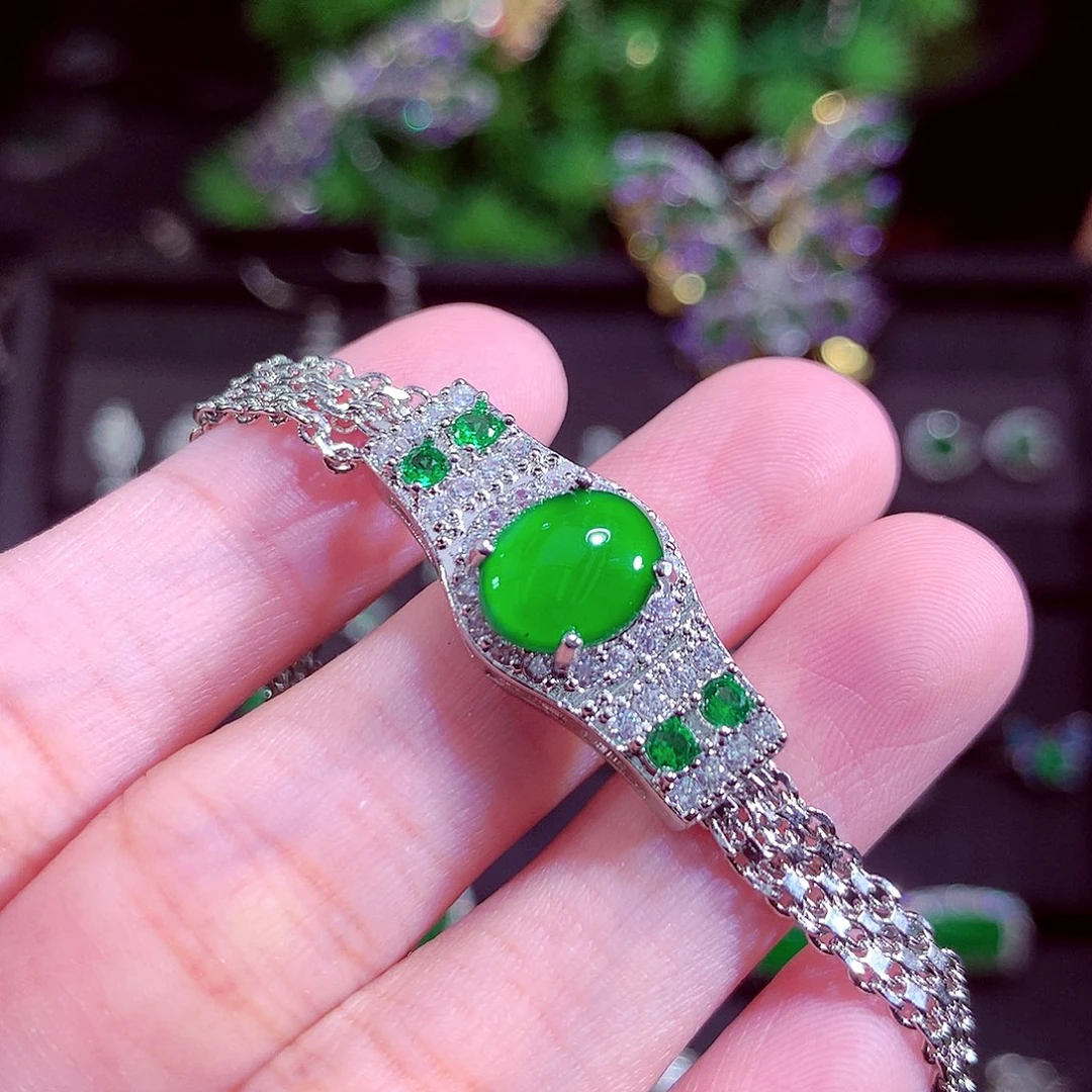 颈饰未镶嵌翡翠天然