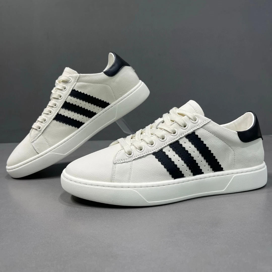 欧洲站男鞋2025秋款欧洲站新款男士小白鞋潮流百搭休闲运动板鞋男