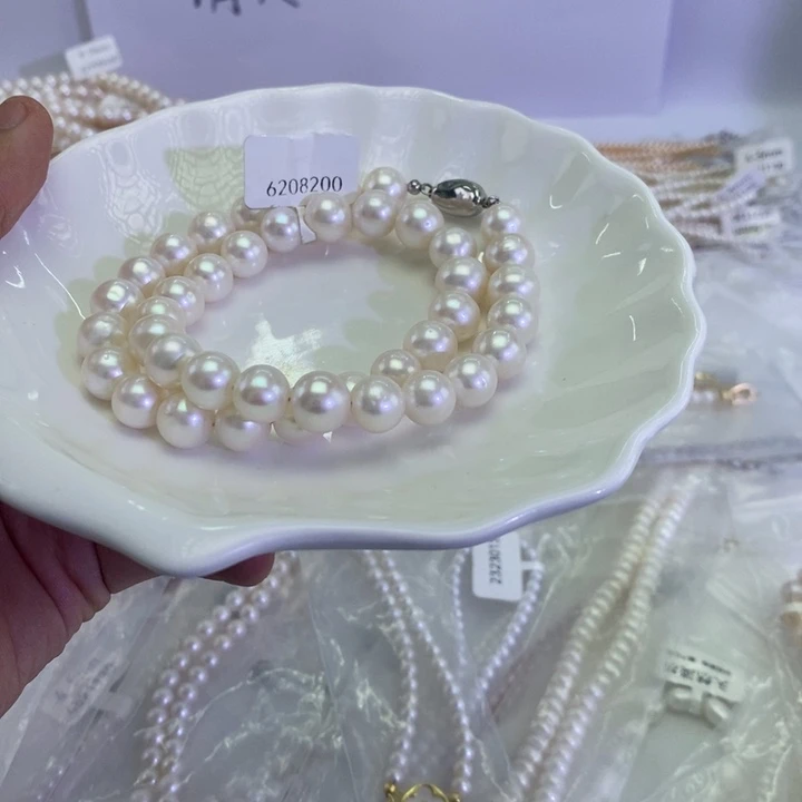 颈饰未镶嵌淡水珍珠