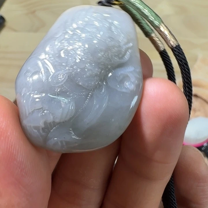 未镶嵌和田玉（糖玉）挂件