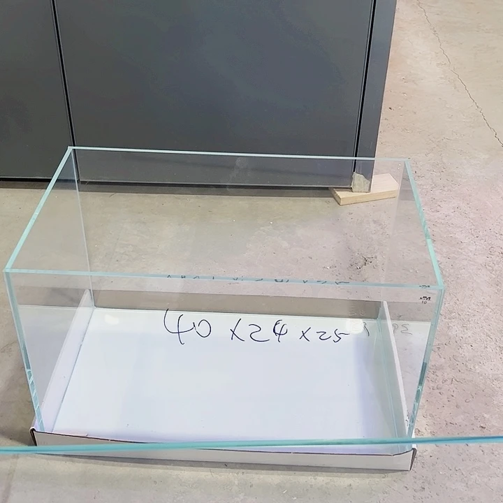 玻璃40、24、25裸缸送鱼缸垫