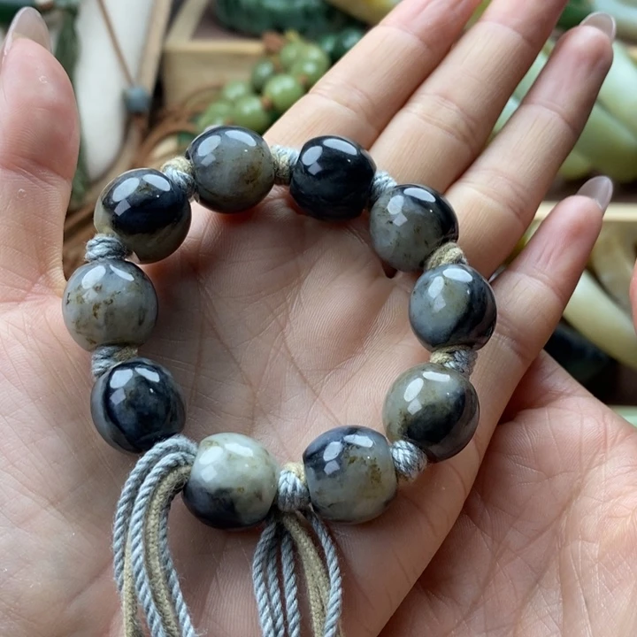 *****和田玉未镶嵌手链