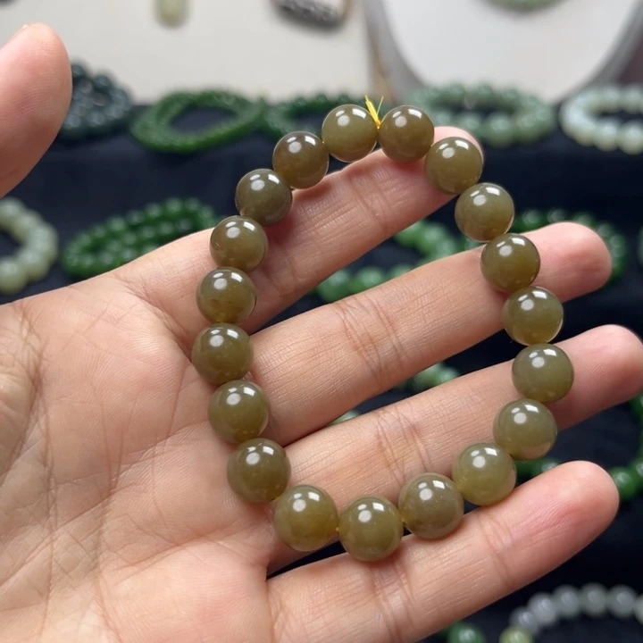 和田玉未镶嵌手链卡10