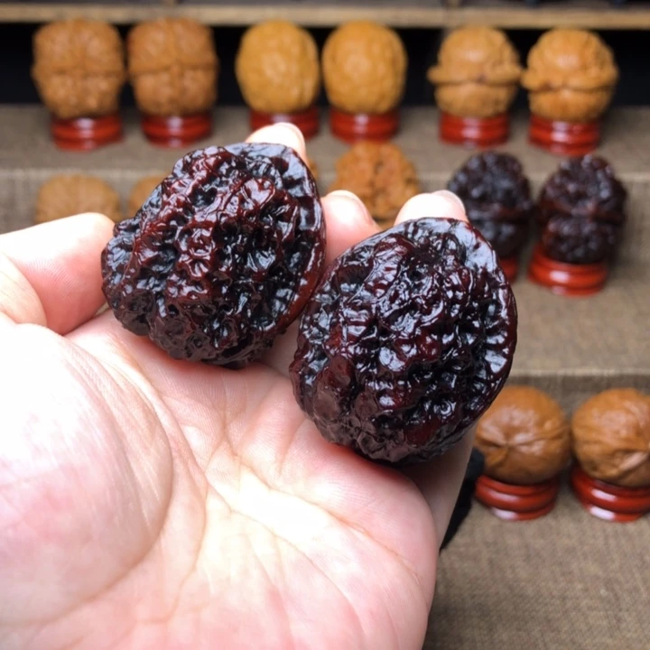 文玩核桃把件40霸王枪金蟾39