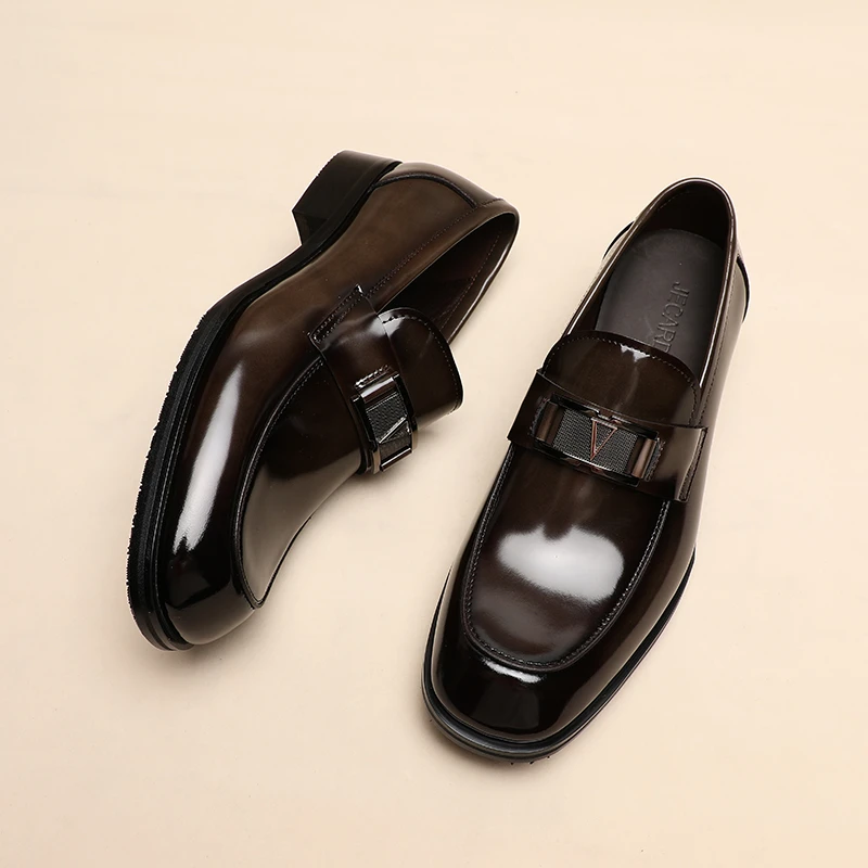 英伦风百搭商务休闲亮面马衔扣乐福鞋高端轻奢方头一脚蹬西装婚鞋
