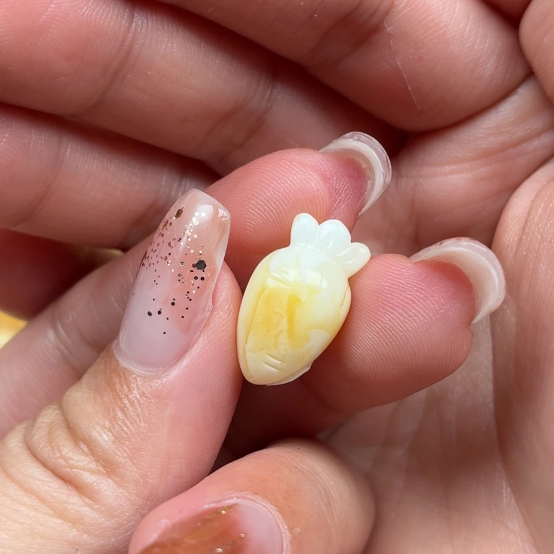 琥珀未镶嵌裸石蜜蜡