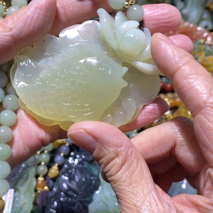 岫玉岫玉吊未镶嵌