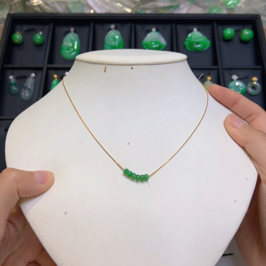 翡翠未镶嵌吊坠(不含链)翡翠