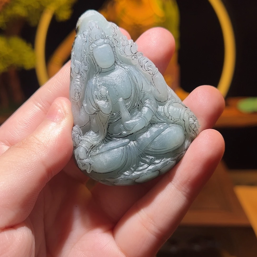 普***。定制翡翠未镶嵌定制翡翠雕刻