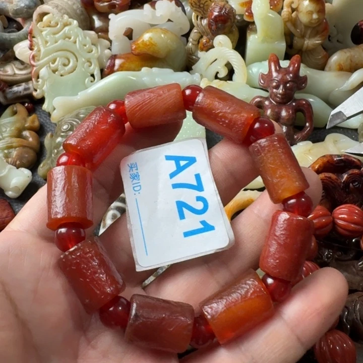 玛瑙/玉髓颈饰合金