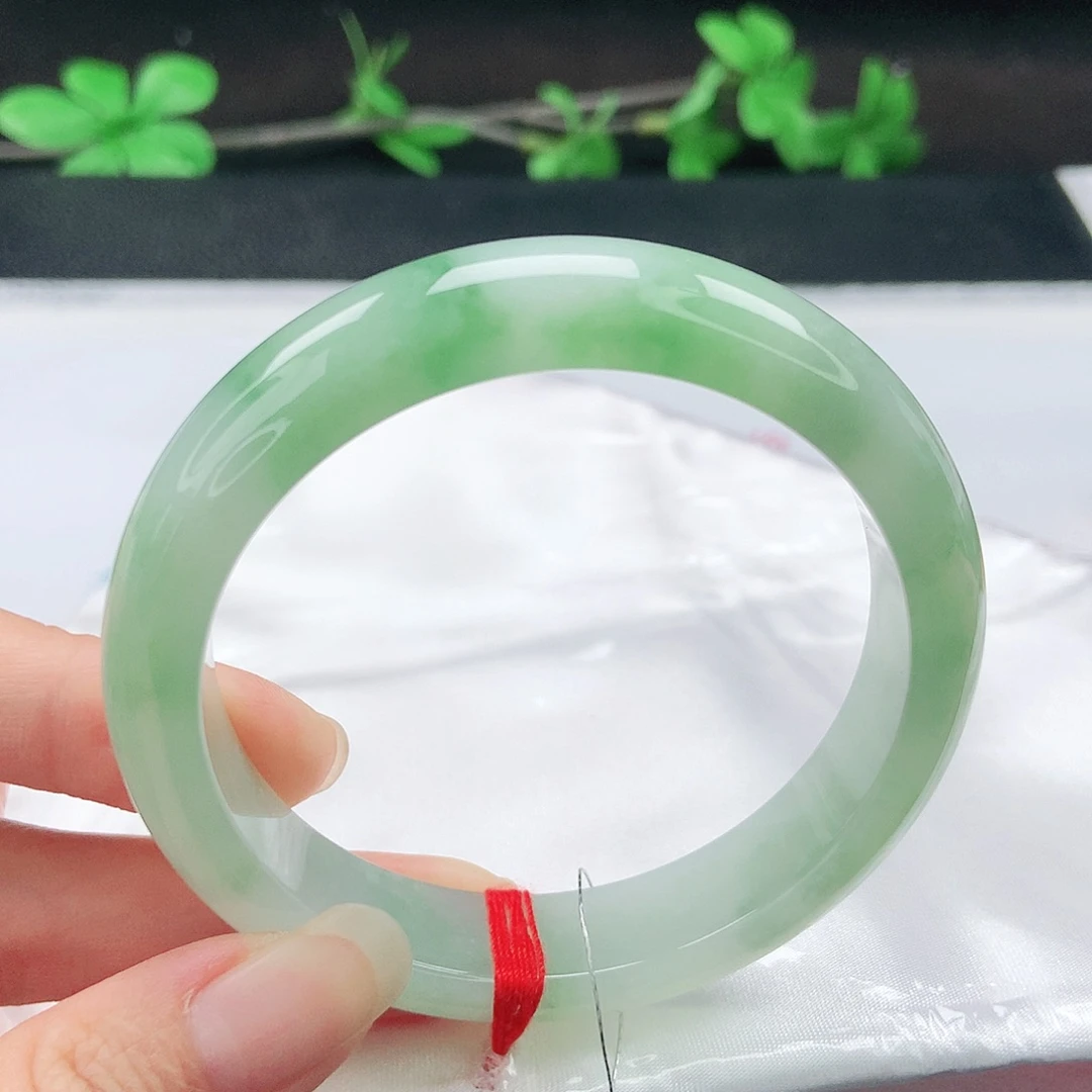 翡翠未镶嵌手镯57➕圈