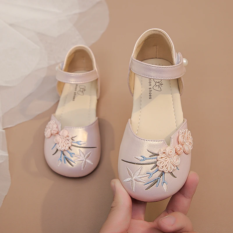 ABC女童鞋汉服鞋儿童马面裙鞋夏季女宝皮鞋古风包头凉鞋女绣花鞋