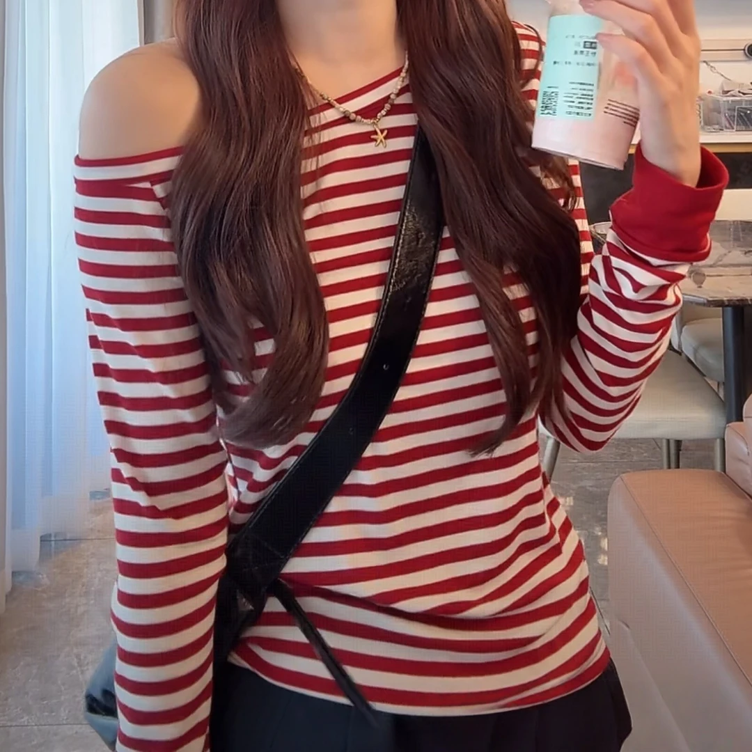 条纹显瘦露肩长袖T恤女2025设计感新款时尚休闲百搭上衣