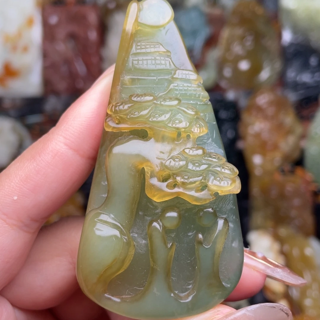 蛇纹石玉未镶嵌颈饰