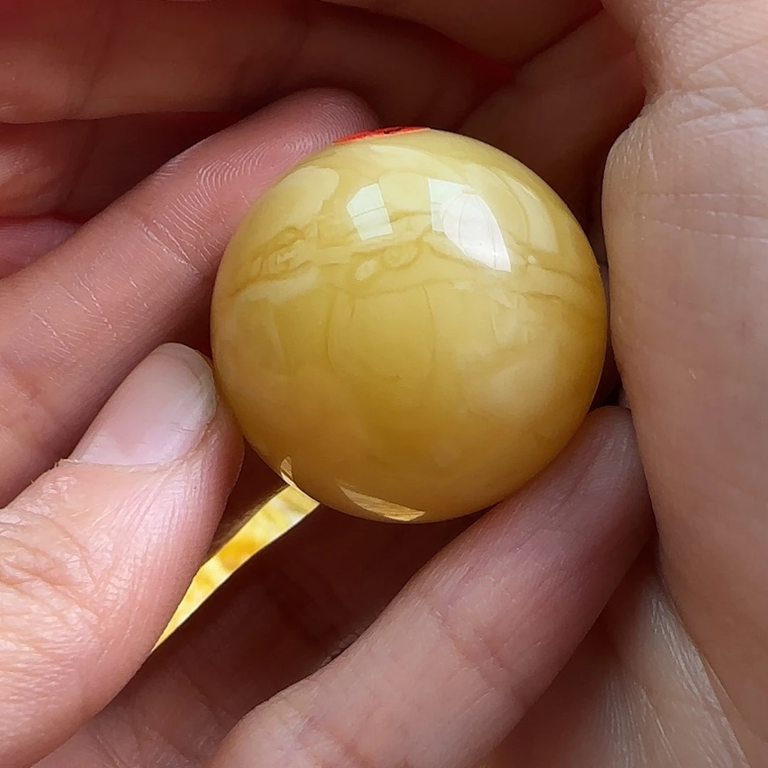 爱***荣蜜蜡未镶嵌珠宝奇石