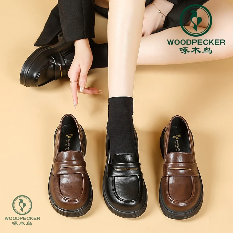 啄木鸟/软底单鞋乐福鞋2025新款软底英伦小皮鞋复古通勤皮鞋