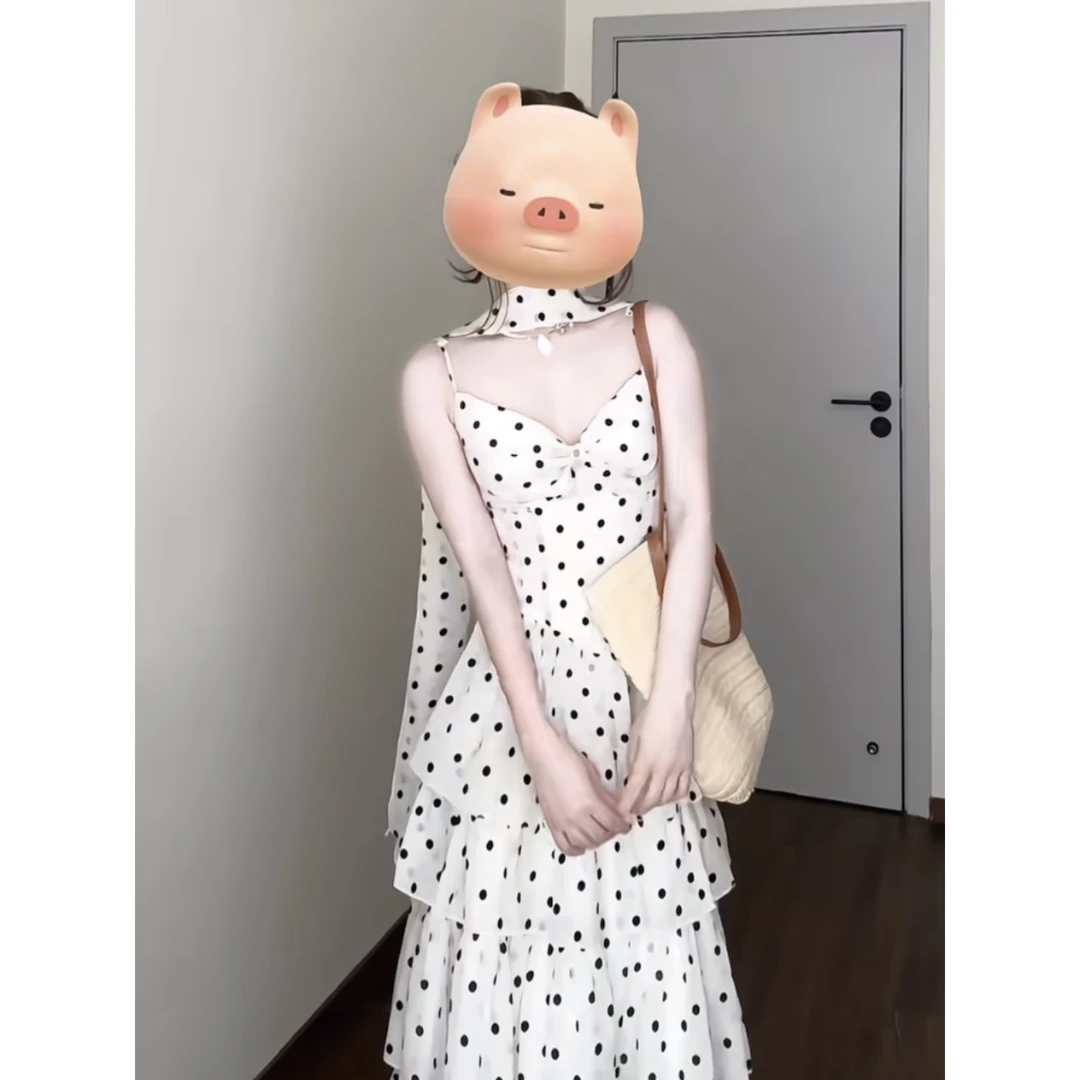 SISI JIANG“罗马假日”法式度假温柔波点收腰显瘦时尚吊带连衣裙