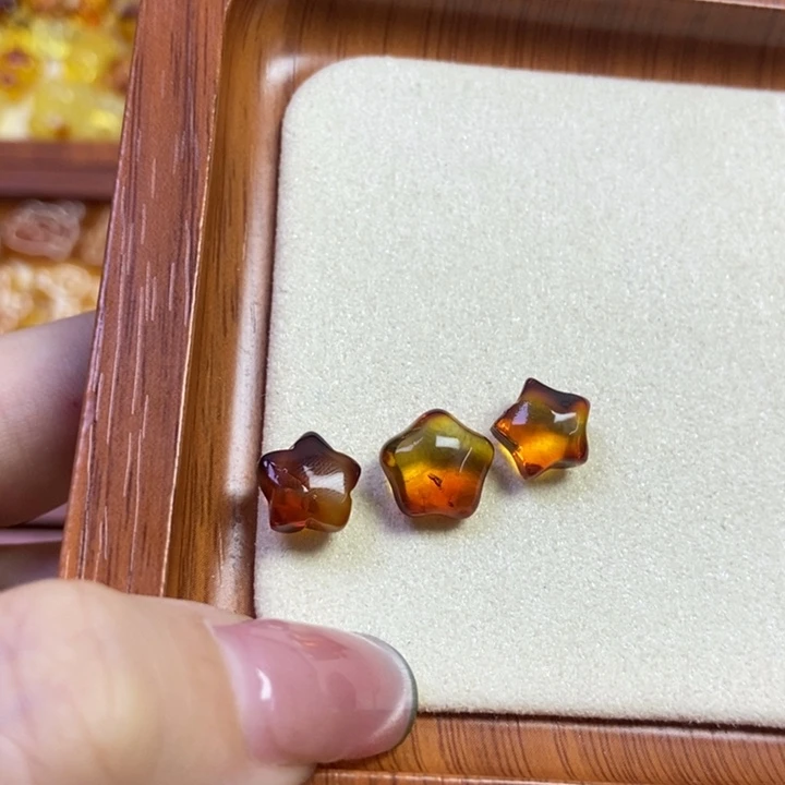 琥珀未镶嵌珠宝奇石福利款