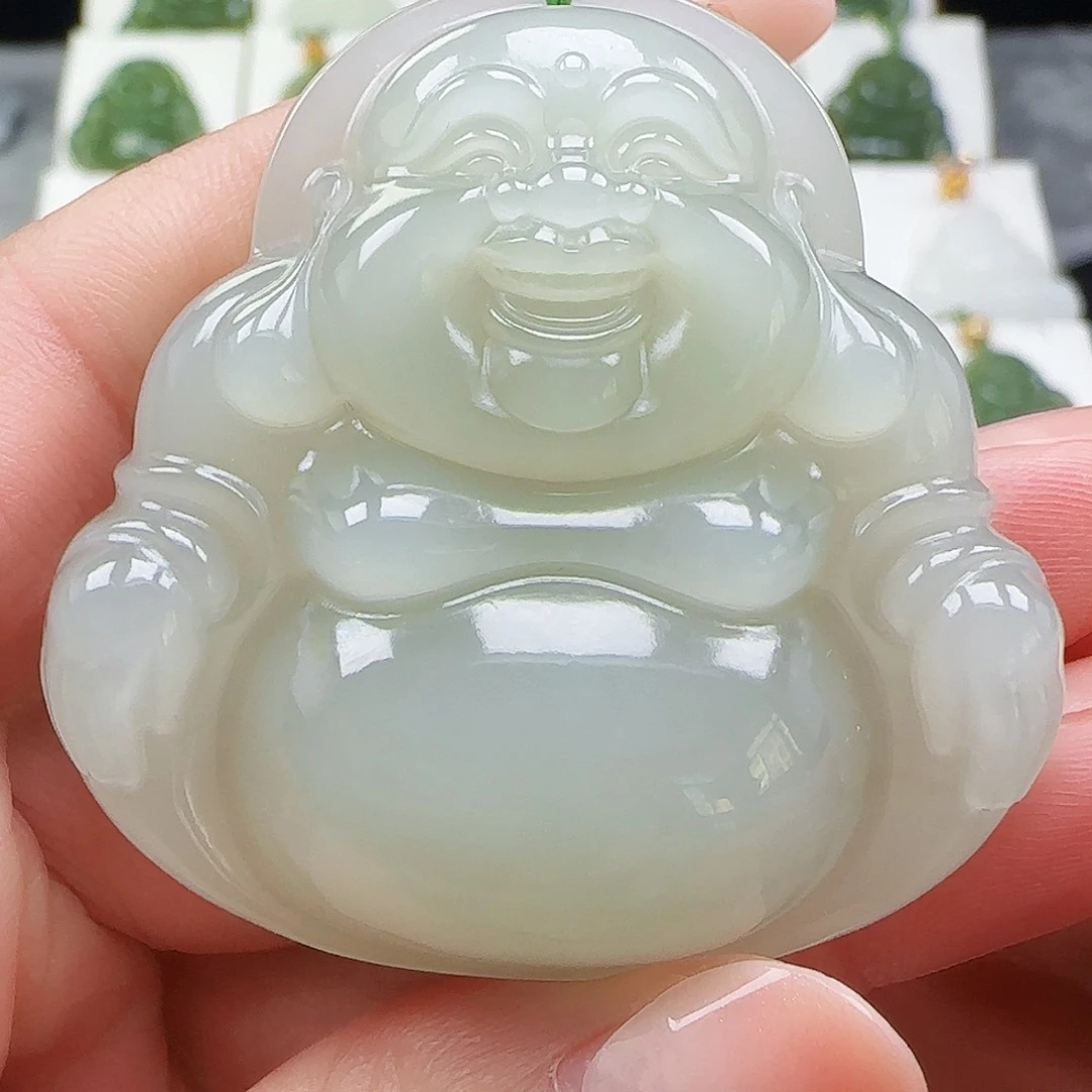 和田玉未镶嵌吊坠(赠链)