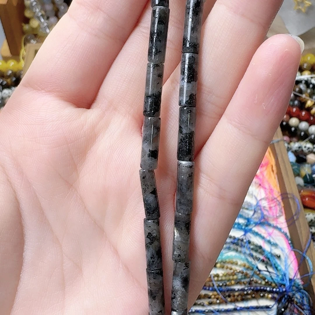 未镶嵌玛瑙/玉髓珠宝半成品卡4闪关石圆管一条