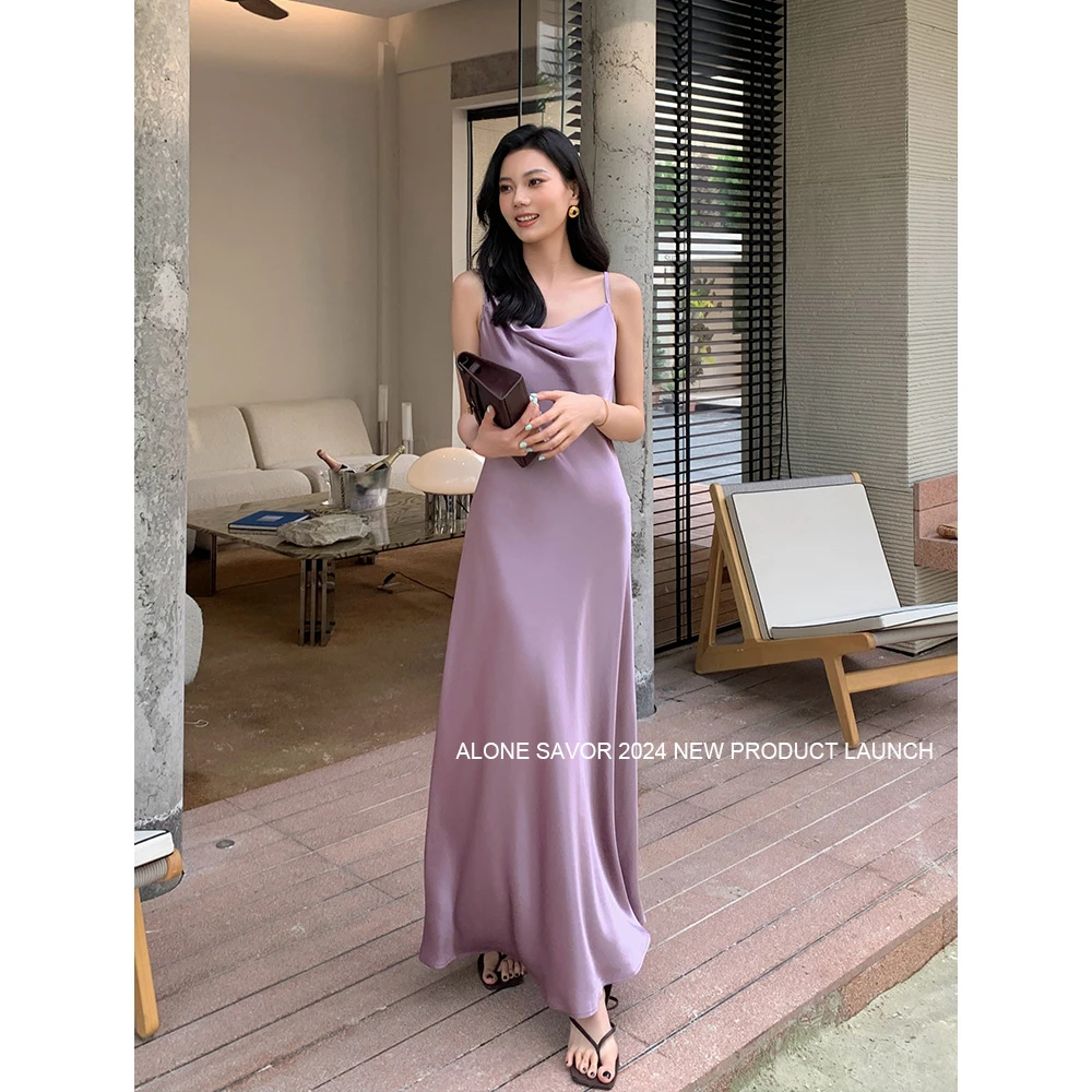 【ALONE SAVOR】双生，45度斜裁垂坠挺括轻薄透气吊带连衣裙U056