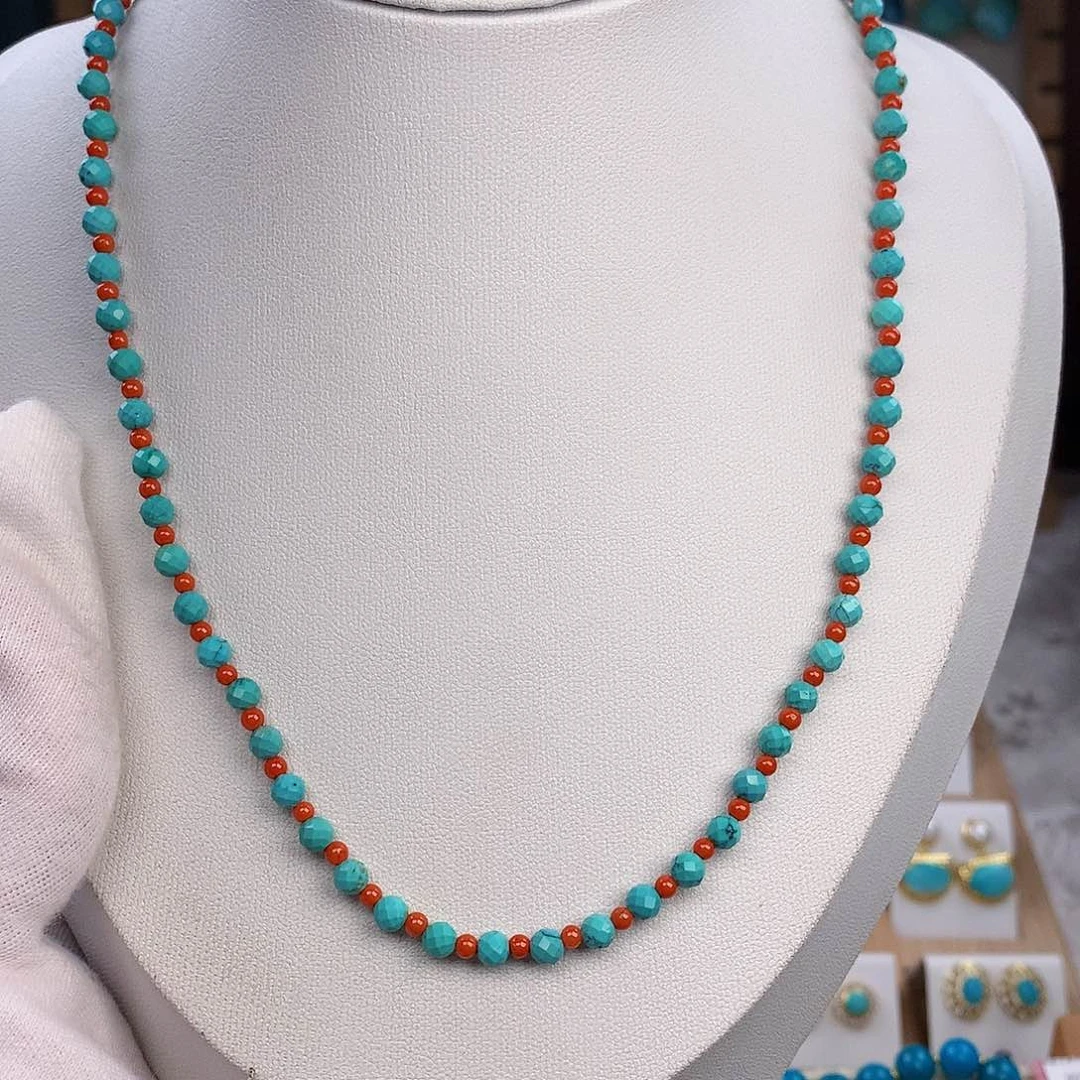 绿松石颈饰未镶嵌