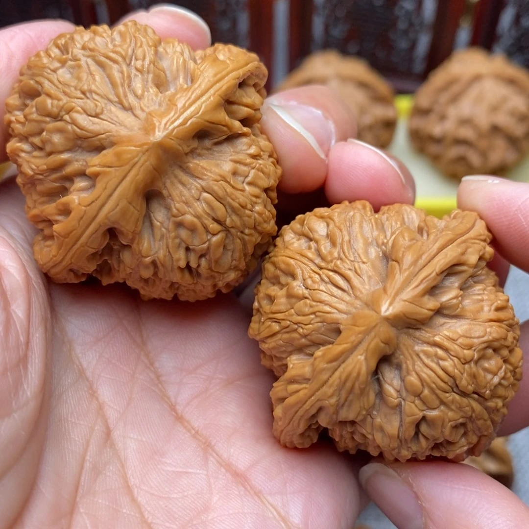 文玩核桃把件粗棱南疆43.5尺