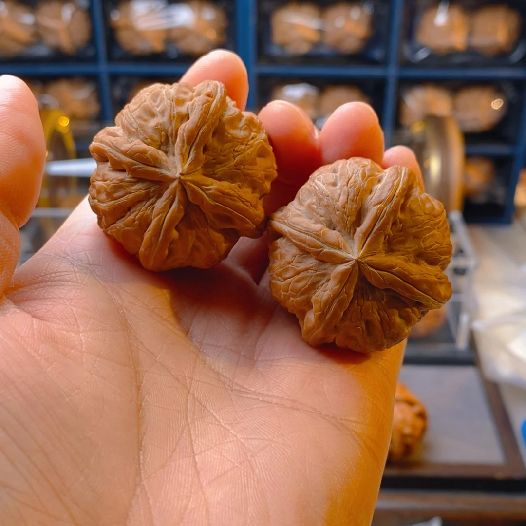 精品核桃41元宝四棱