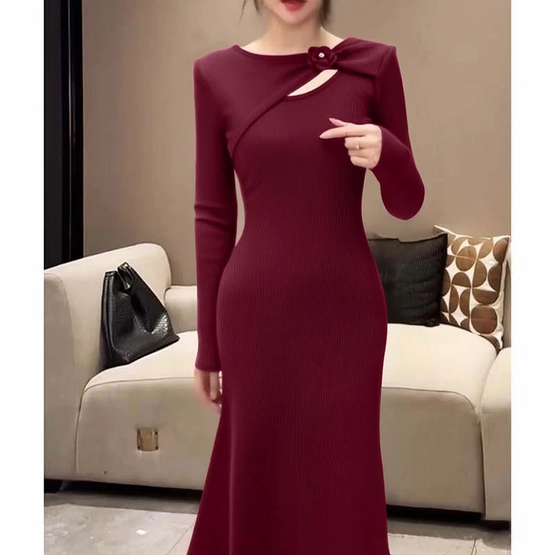 法式连衣裙女2025新款秋冬季小众显瘦长袖裙TX0274