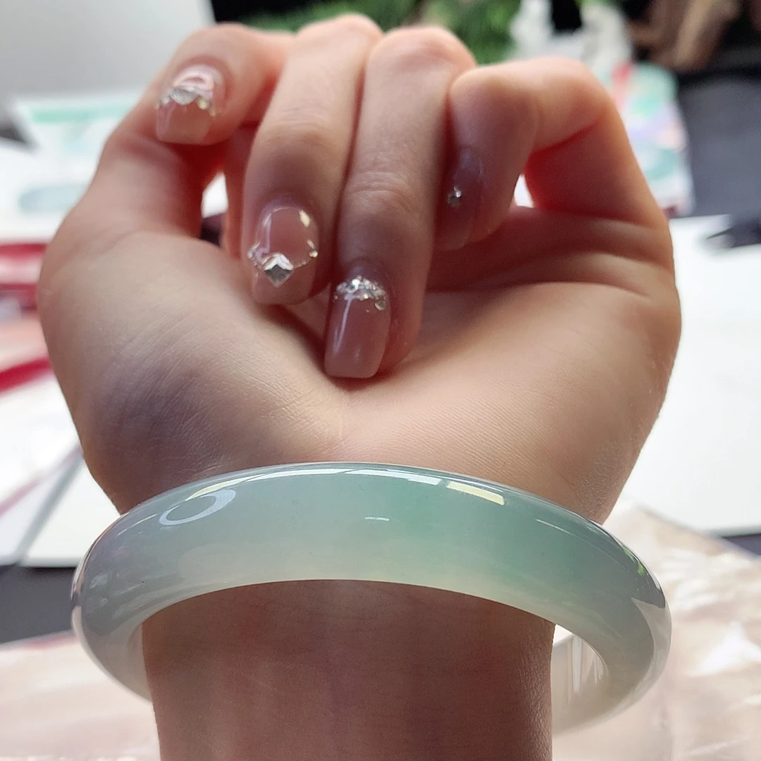 翡翠手镯未镶嵌天然翡翠57-58晴水起光