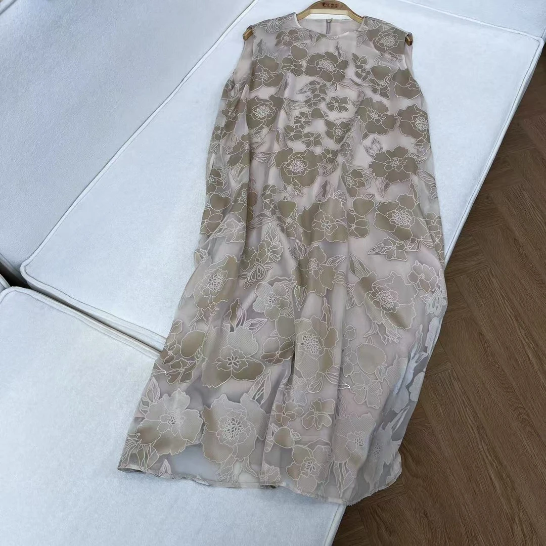 春夏设计感重工提花圆领新中式无袖连衣裙H4423