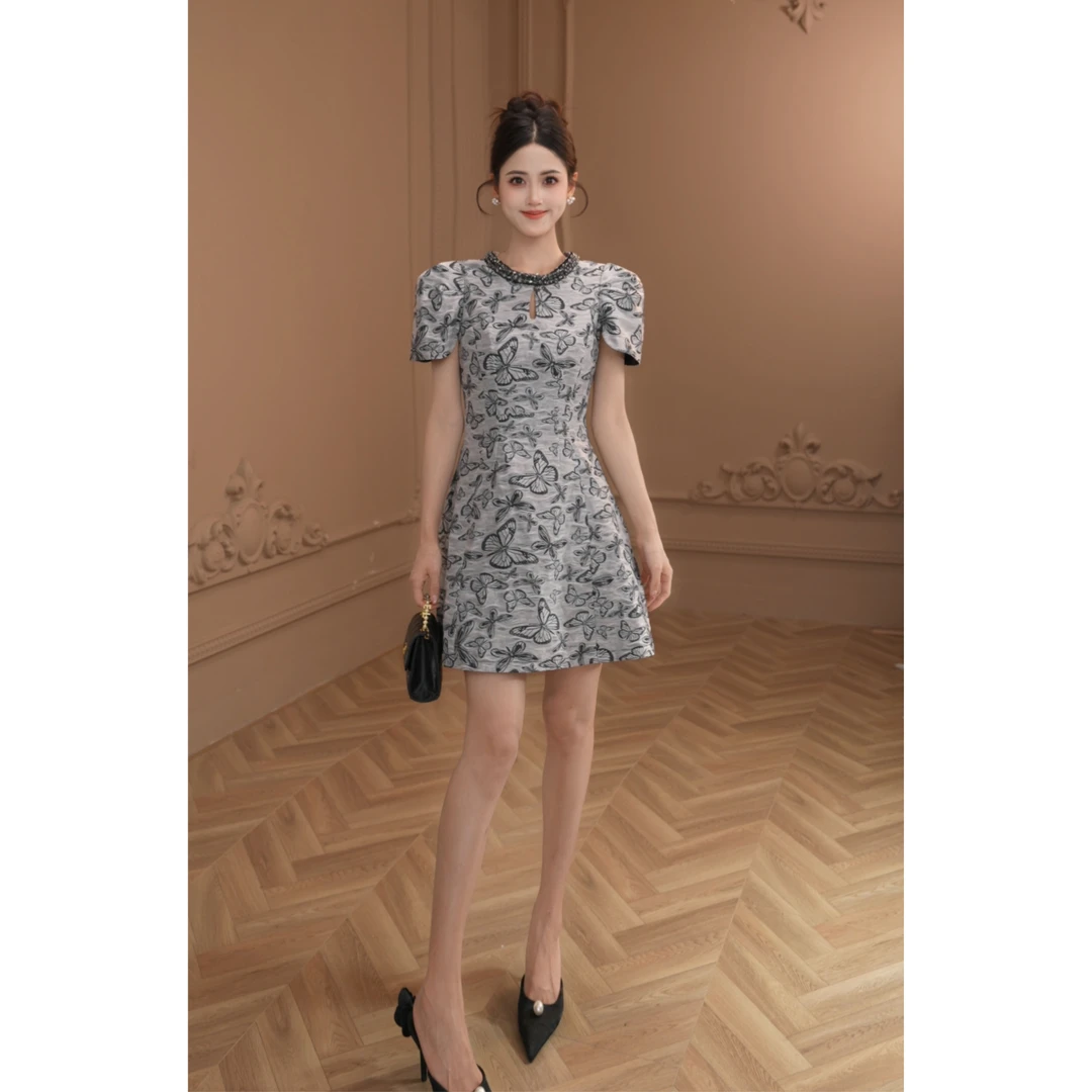 【设计师定制】新款时尚轻奢法式赫本风名媛连衣裙  45146