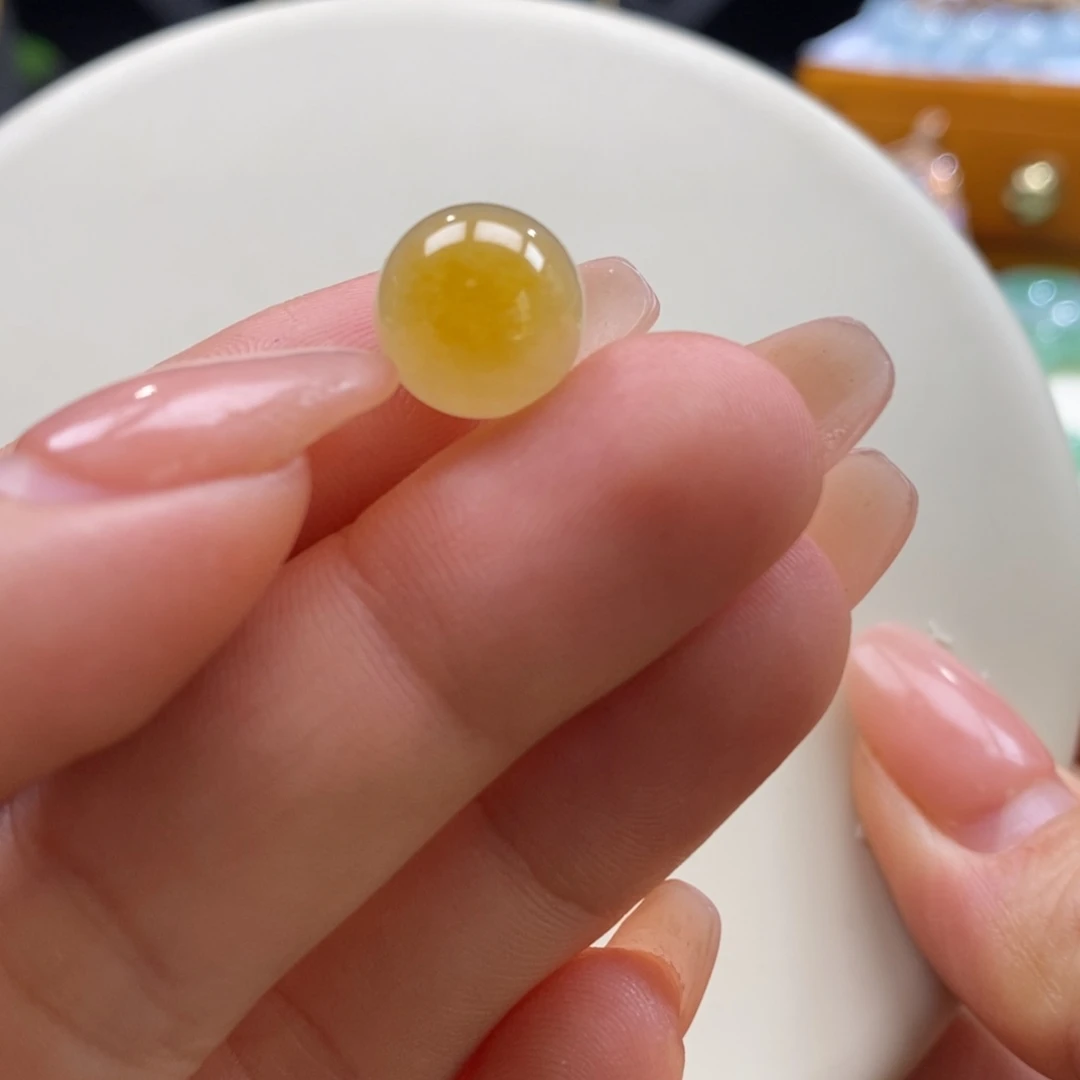 翡翠吊坠(不含链)未镶嵌翡翠冰飘黄圆珠