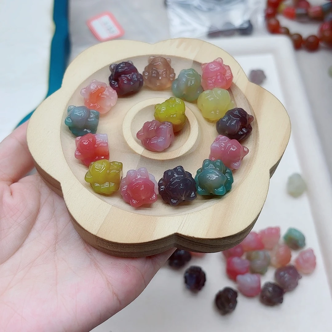 琪***儿未镶嵌手链玛瑙/玉髓盐源55