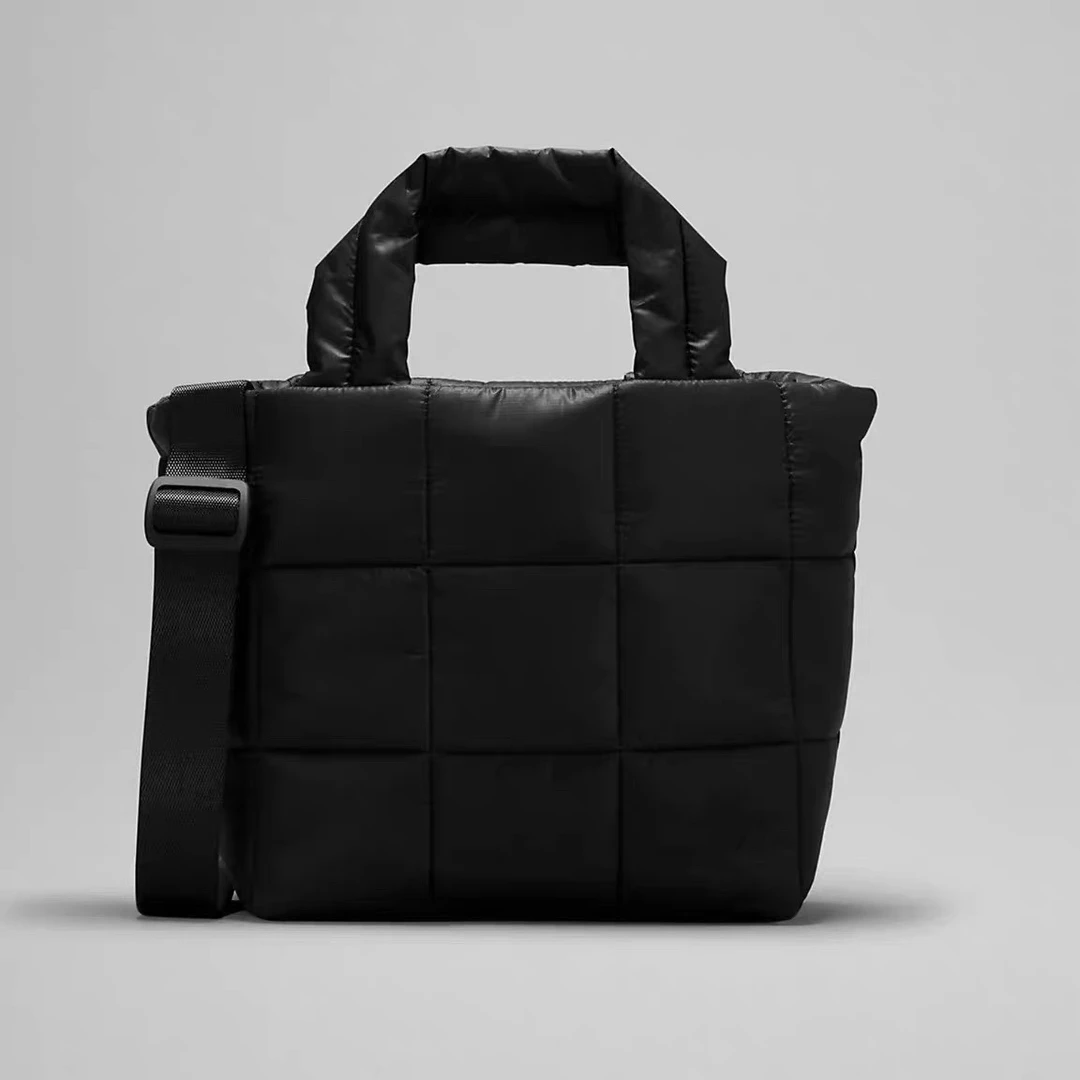 Miss Chen【外贸单】lu泡芙包5L（可斜挎）L001