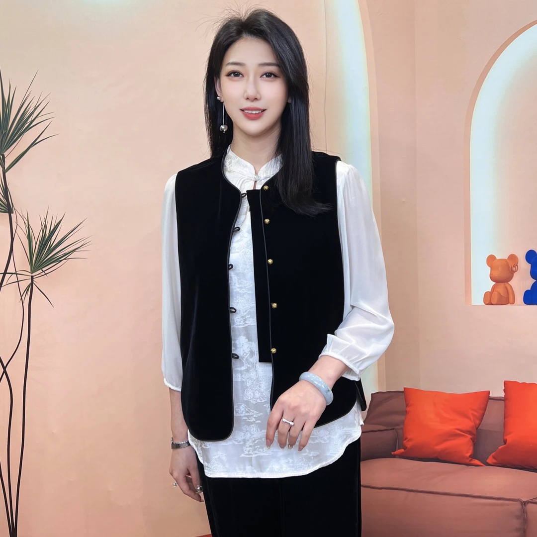 【宝藏衣橱上新】轻奢圆领国风网红民族风圆领时尚提花马夹百搭女装