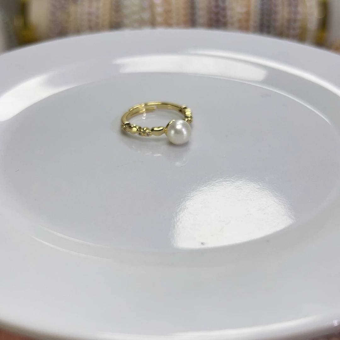 淡水珍珠手绳钛钢