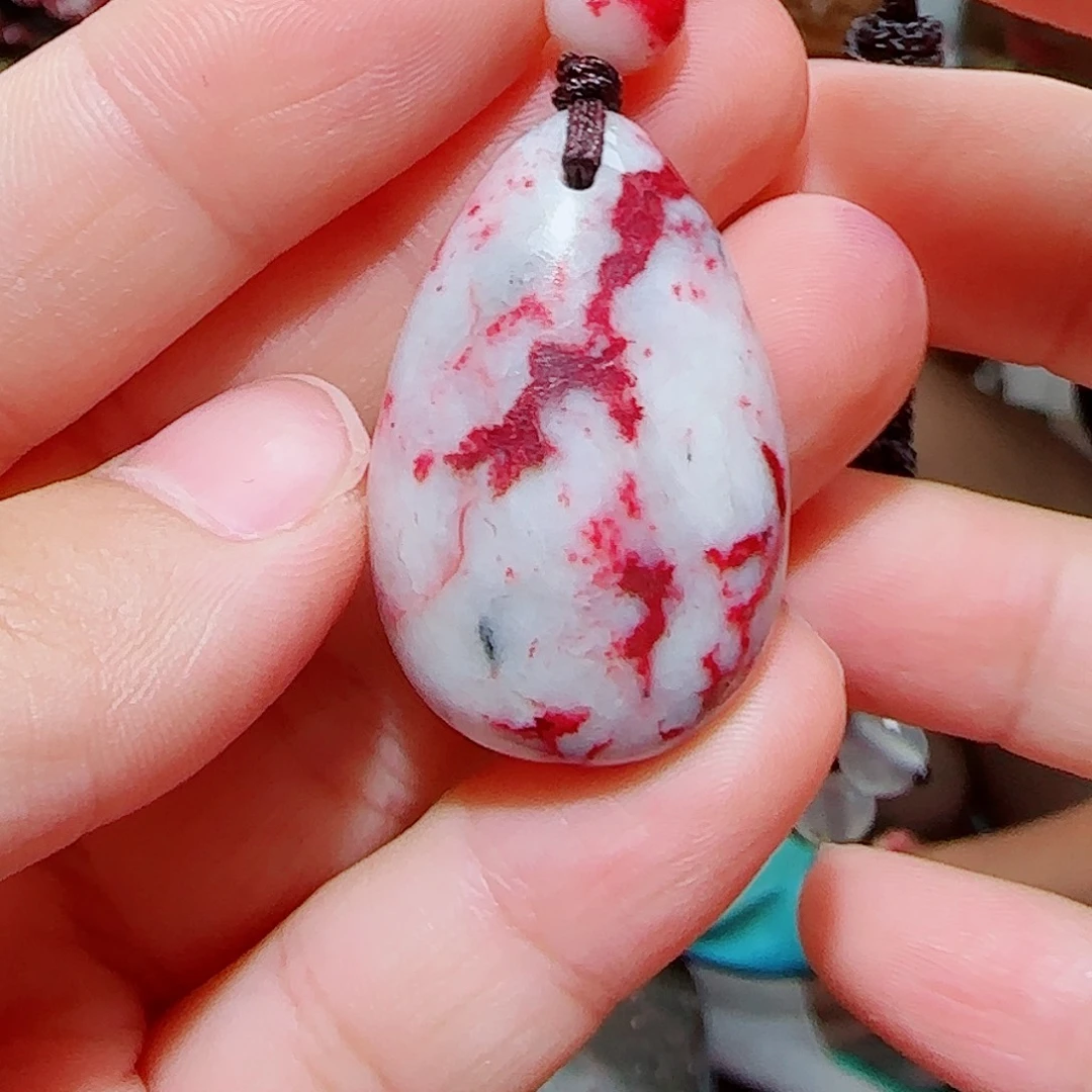 天然辰砂原石吊坠33