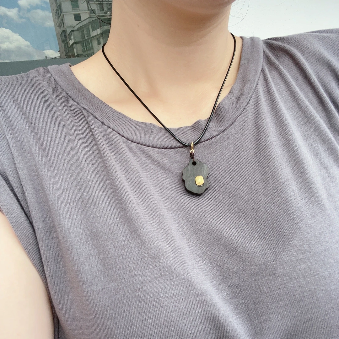 黑柿木异型活扣五条经项链