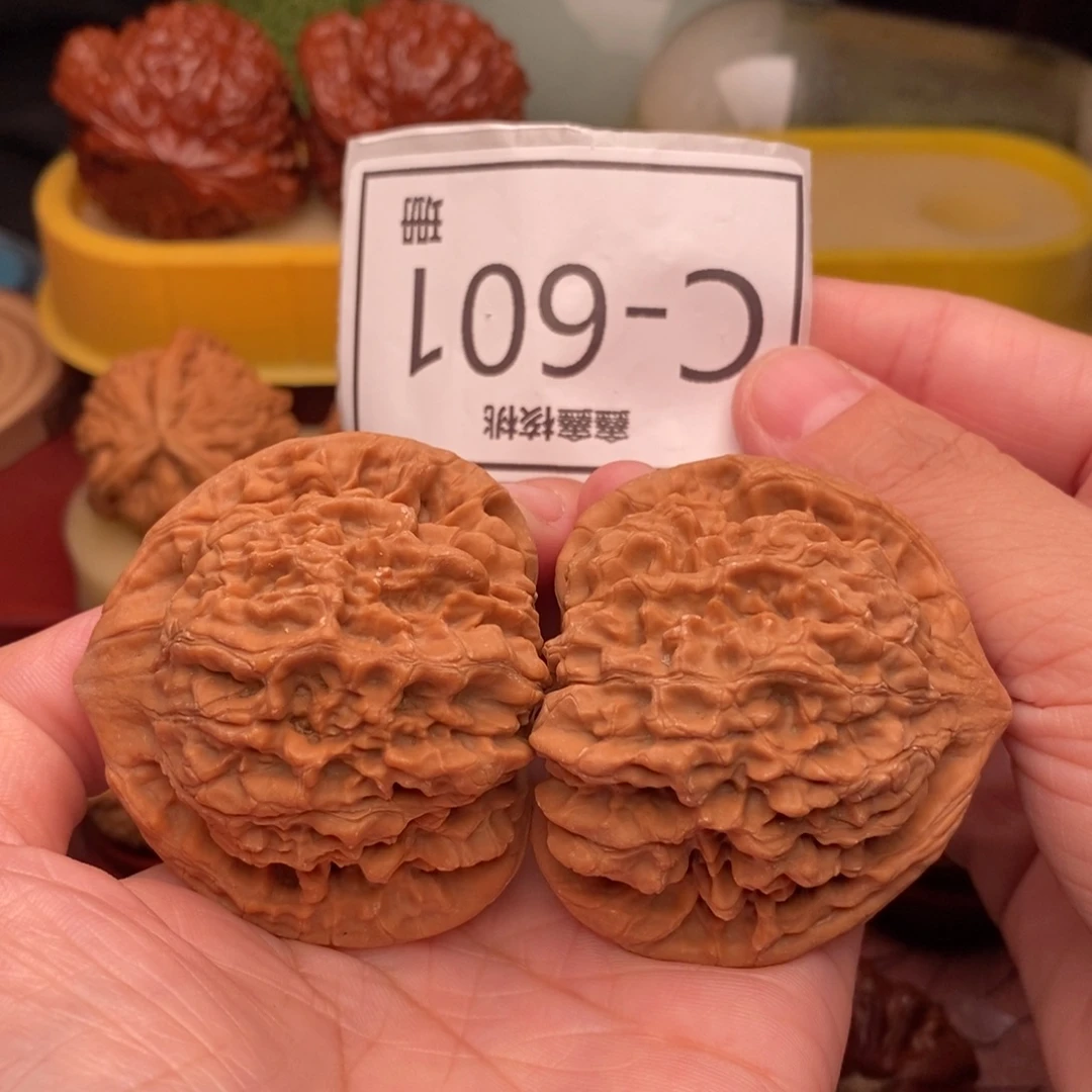 桃核把件官帽50…..