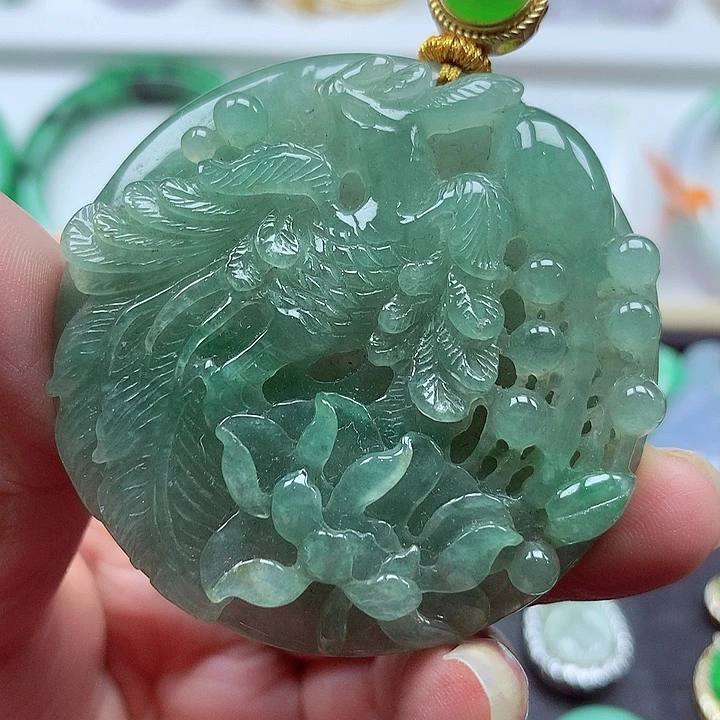 颈饰未镶嵌翡翠翡翠