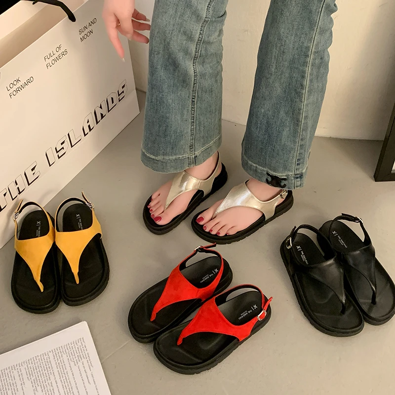 2025新款夏季法式海边配裙子度假仙女风罗马鞋平底夹趾凉鞋女外穿