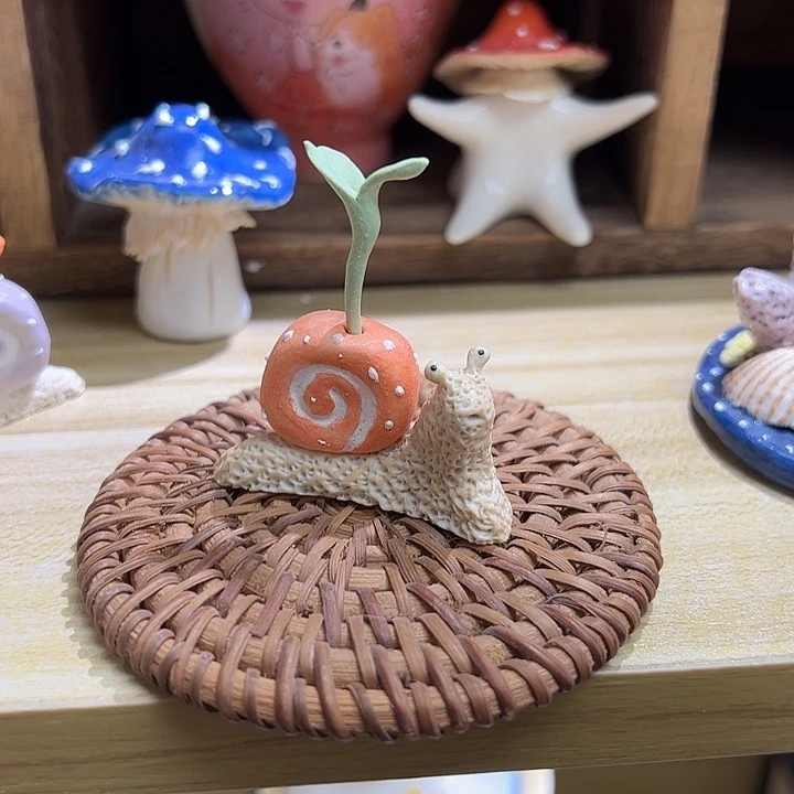 手工蜗牛香插摆件