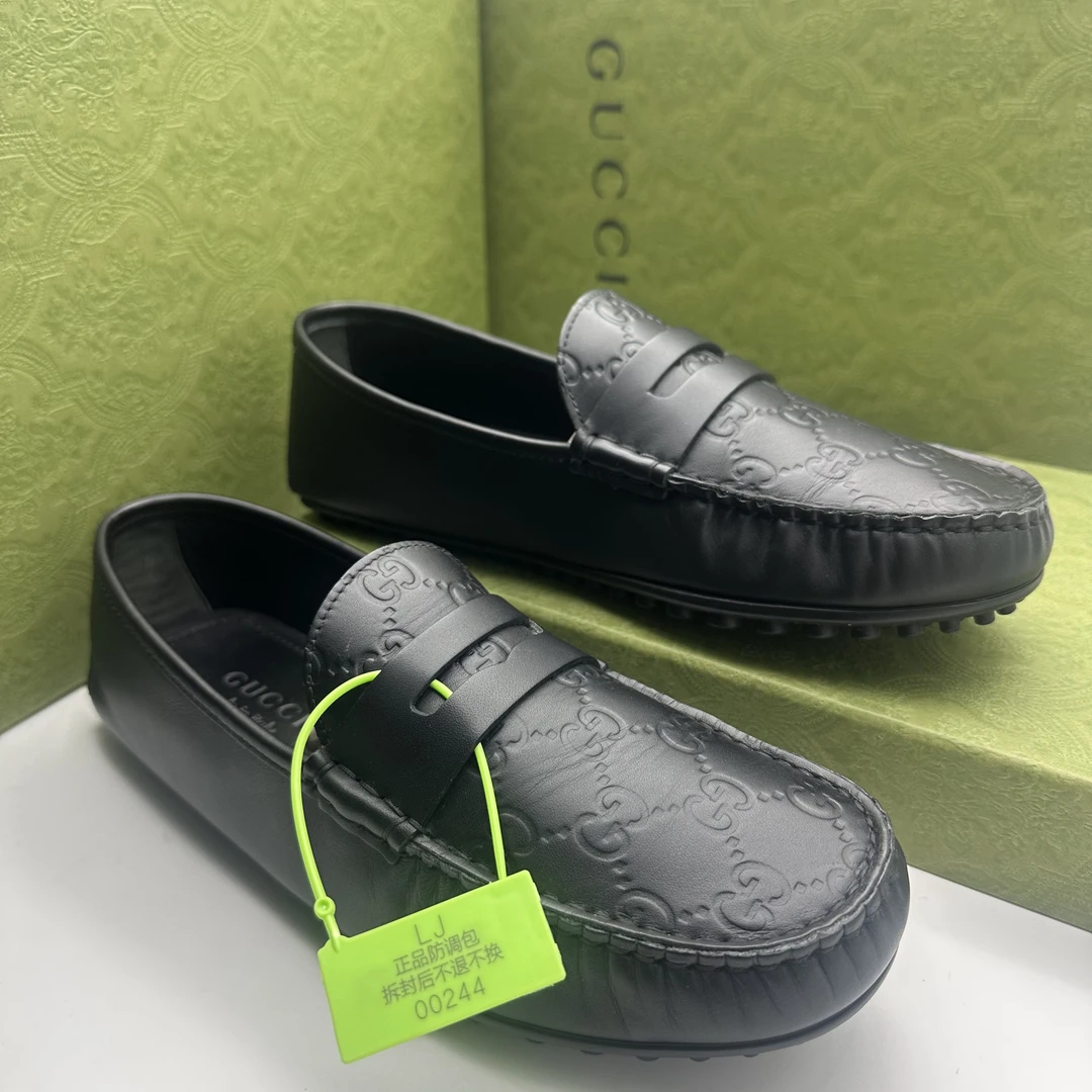 95新 GUCCI/古驰 40欧码/黑色压花经典豆豆鞋舒适休闲一脚蹬